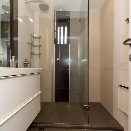 شقة Near To The Center-spacious,modern, Cozy